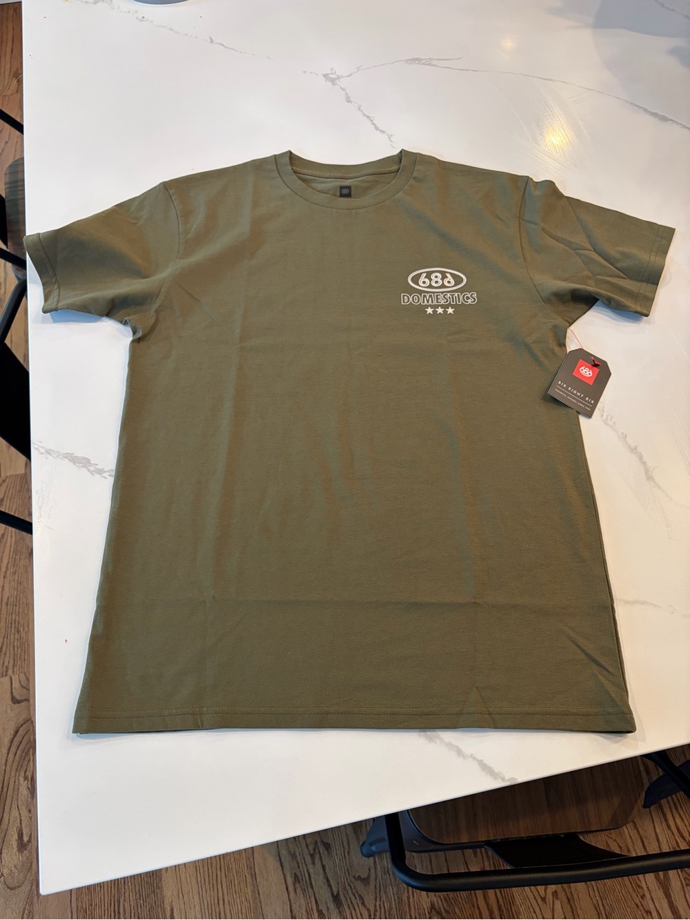 686 Men's Olive Short Sleeve Logo Tee - NWT Size Medium